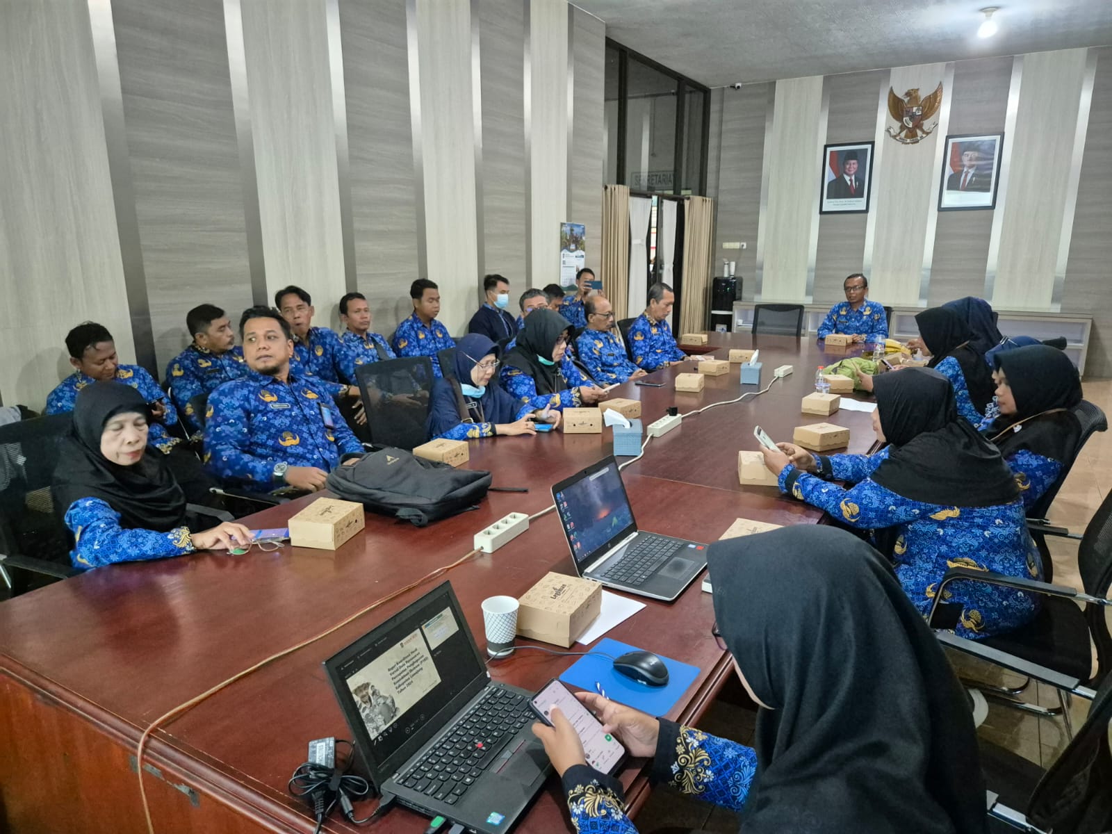 Rapat Koordinasi Verifikasi Hasil Olah Data Pensasaran Percepatan Penghapusan Kemiskinan Ekstrem (P3KE) 
